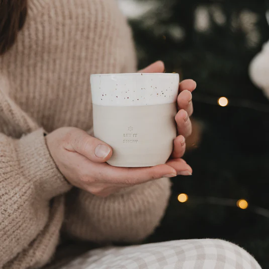 Eulenschnitt Becher Let it snow